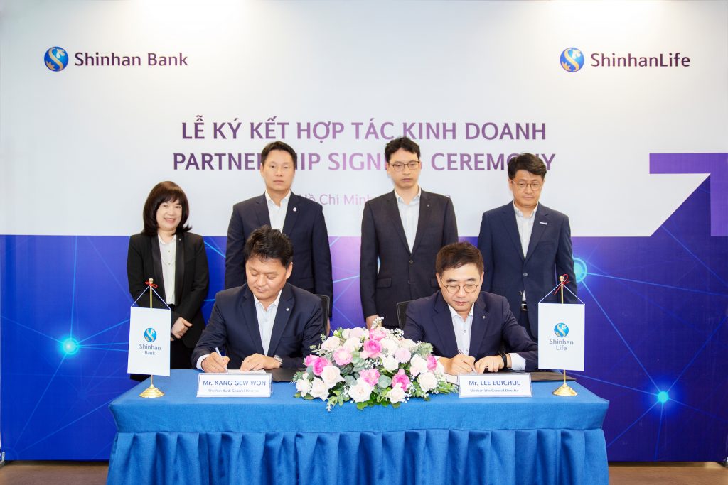 Bảo hiểm Shinhan Life và Shinhan Bank hợp tác